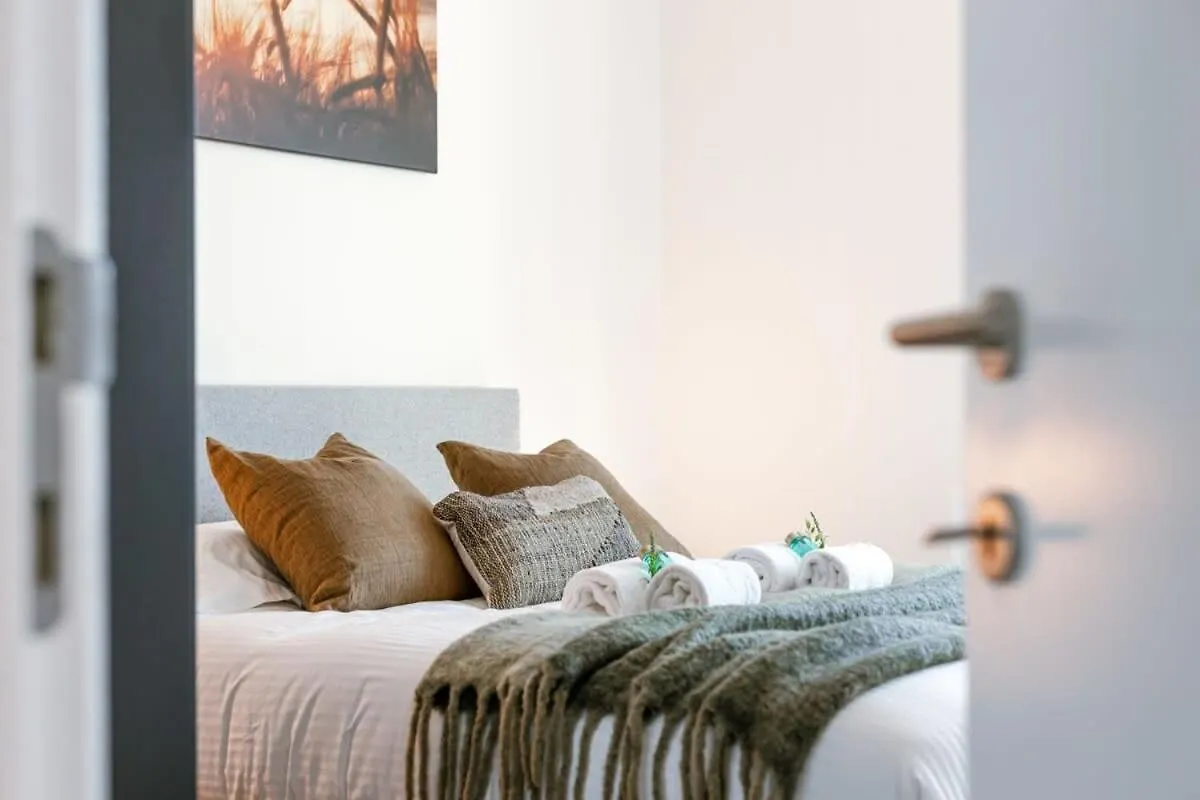Huswell - Bright Apartment With Seaview Bredene Belgium