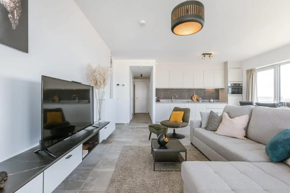 Huswell - Bright Apartment With Seaview Bredene