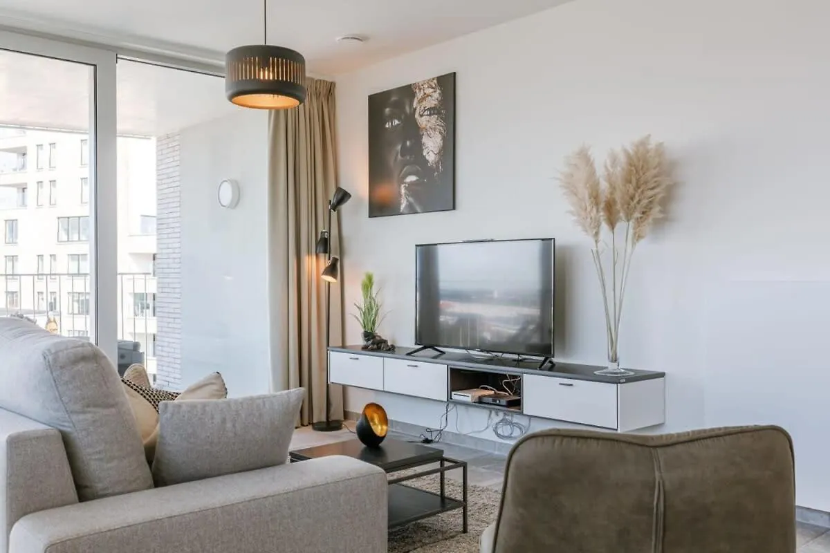 Huswell - Bright Apartment With Seaview Bredene Belgium