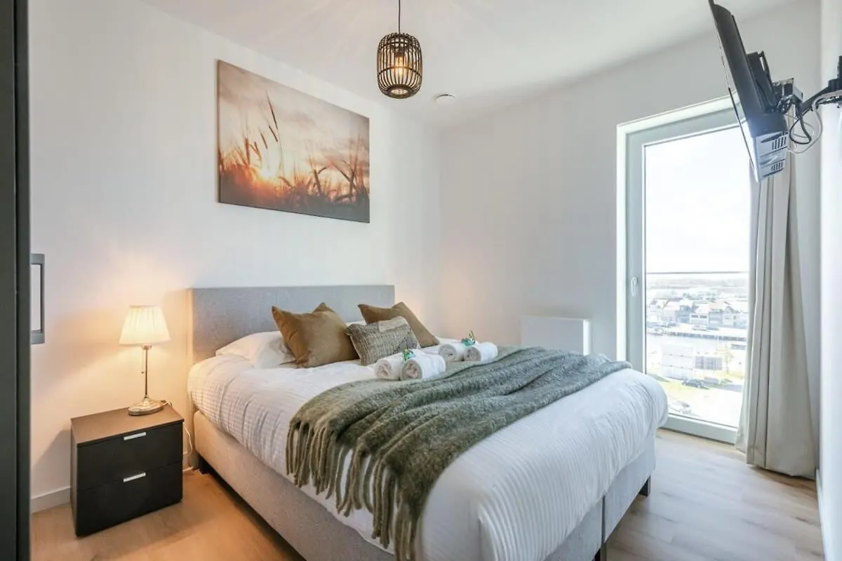 Huswell - Bright Apartment With Seaview Bredene Belgium